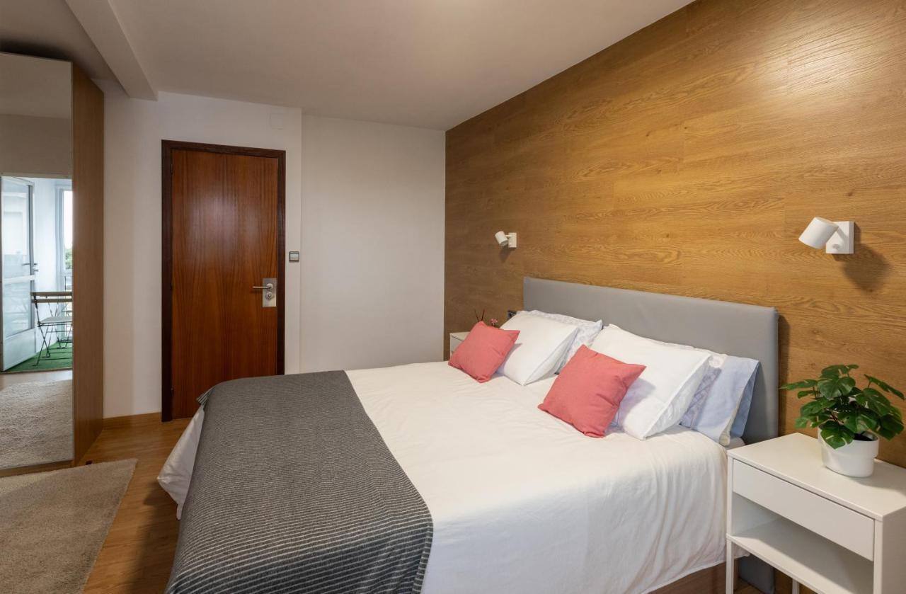 Apartamento Bienestar A Estrada Luaran gambar