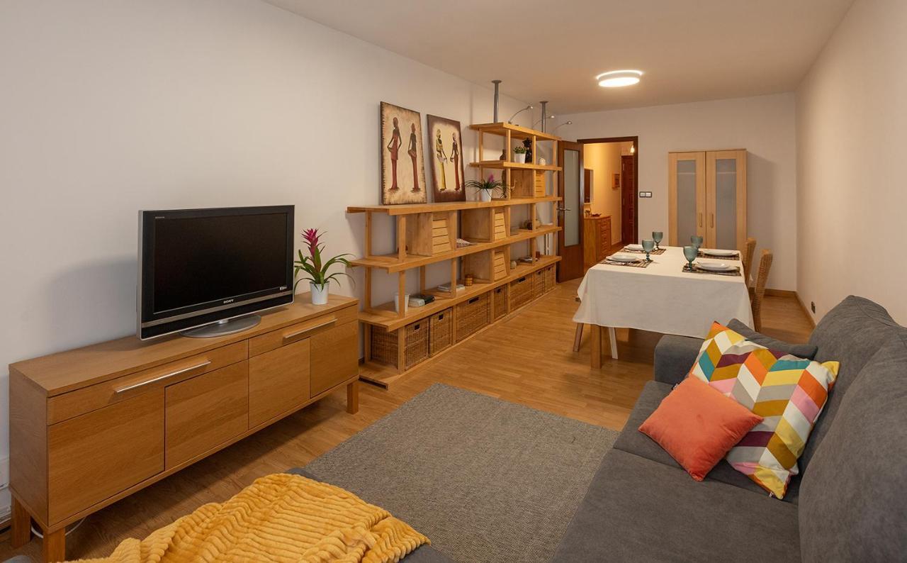 Apartamento Bienestar A Estrada Luaran gambar